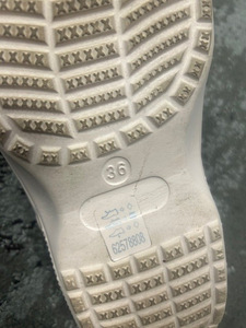 Crocs (3 фото из 3)