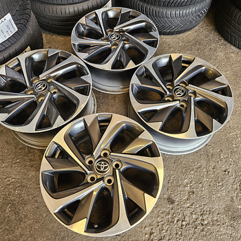 Toyota Original Veljed R 17