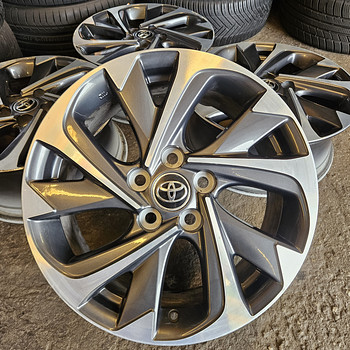 Toyota Оригинальные Диски R 17
