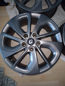 17-дюймовые диски Renault (1 фото из 2)