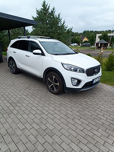 Kia sorento (1 foto / 5)