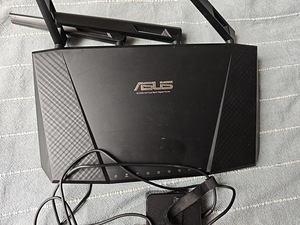 WiFi роутер ASUS RT-AC87U (AC2400 двухдиапазонный гигабитный) (1 фото из 4)