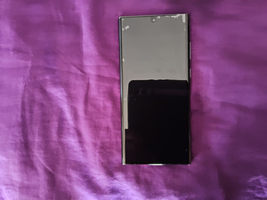 Продаю SAMSUNG Galaxy S 22 ULTRA (4 фото из 4)