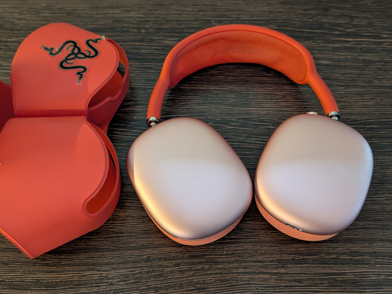AirPods Max (1st Gen - 2020 Lightning) Pink