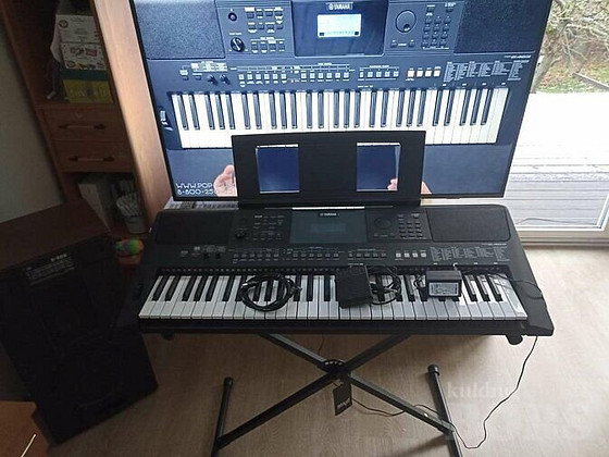 Yamaha PSR-E463