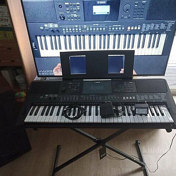 Yamaha PSR-E463