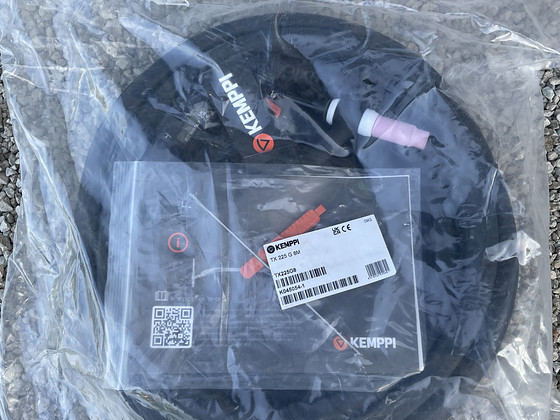 Новая ТИГ горелка KEMPPI TX 225G 8M