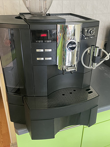 Müüa täisautomaatne kohvimasin Jura Impressa XS9 Classic (1 foto / 5)