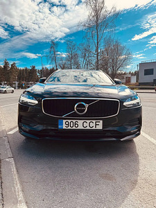 Volvo V90 (1 фото из 13)