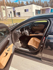 Volvo V90 (6 фото из 13)