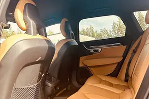 Volvo V90 (13 фото из 13)