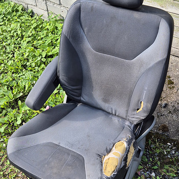Кресло, сиденье Renault Trafic, Nissan Primastar,Opel Vivaro