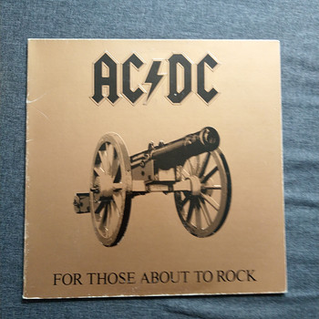 AC/DC «For those about rock»