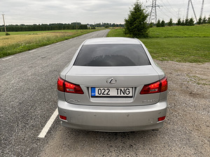 Lexus IS220 (5 foto / 12)