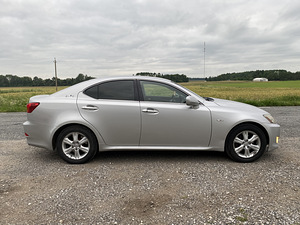 Lexus IS220 (7 foto / 12)