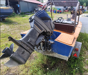 Лодка Progress 2M Suzuki 85 л.с. + прицеп + много запчастей! (3 фото из 7)