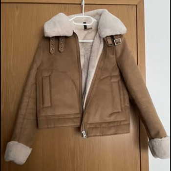 Курточка женская H&M