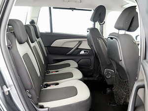 Citroen C4 Picasso Comfort 1.6 HDi 85kW (7 фото из 8)