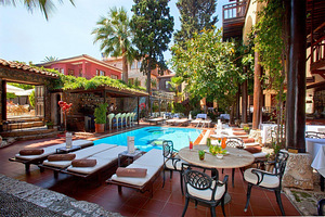 ALP PASA HOTEL (4 фото из 10)