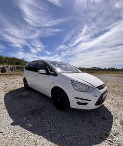 Ford S-MAX 2.0 85кВ (2 фото из 4)