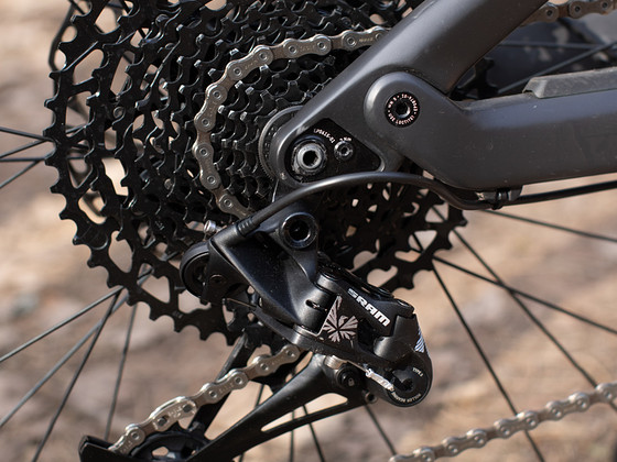 MTB Canyon Neuron CF SLX 9