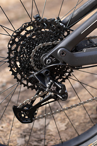 MTB Canyon Neuron CF SLX 9 (4 фото из 10)