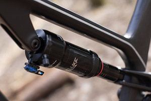 MTB Canyon Neuron CF SLX 9 (5 фото из 10)