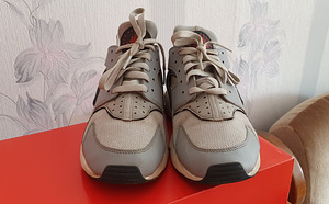 Tossud Nike Air Huarache, suurus 42.5 (3 foto / 6)