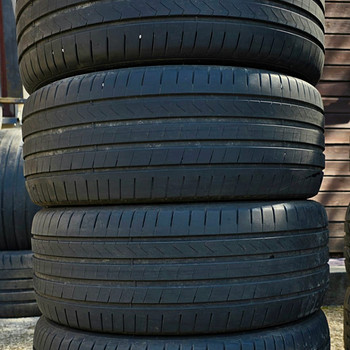 Шины R17 235 45 17 hankook 5 мм 4 шт.