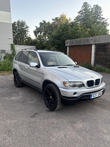 BMW e53 3.0d (3 foto / 9)
