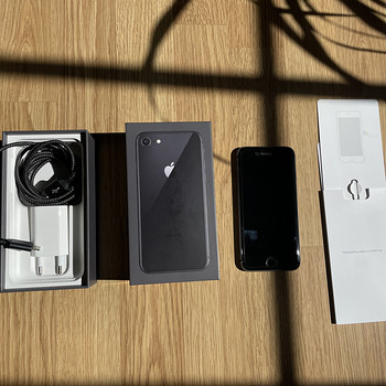 iPhone 8 64 ГБ