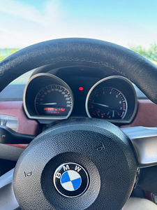 BMW Z4 (4 foto / 9)