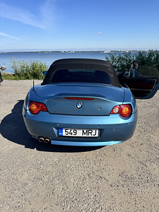 BMW Z4 (9 foto / 9)