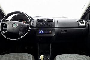Skoda Fabia Comfortline 1.2 51kW (5 фото из 7)