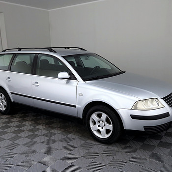 Volkswagen Passat Comfortline ATM 1.9 TDI 74kW