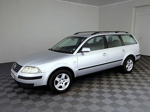 Volkswagen Passat Comfortline ATM 1.9 TDI 74kW (2 фото из 7)