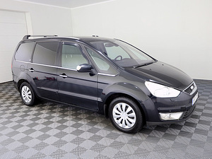 Ford Galaxy Ghia ATM 2.0 TDCi 96kW (1 фото из 8)