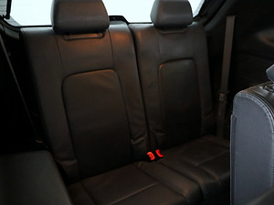 Chevrolet Captiva Luxury ATM 2.0 CRDi 110kW (8 фото из 8)