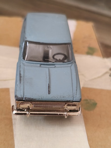 NSVL Moskvich IZ 1500 kombi (2 foto / 7)