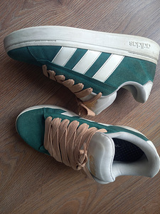 Кроссовки Adidas, р. 41,5 (1 фото из 3)