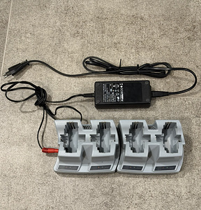 Sennheiser L2015 laadimsdokk (1 foto / 7)
