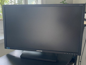 Монитор Samsung S23E450B 23” Full HD (4 фото из 7)