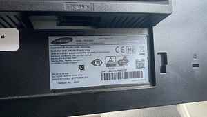 Монитор Samsung S23E450B 23” Full HD (6 фото из 7)