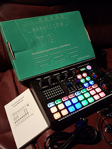 Professionaalne helitehnika mixer koos lisadega (2 фото из 3)