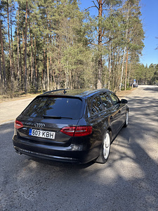 Audi A4 2.0 140 кВт (3 фото из 7)