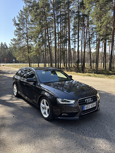 Audi A4 2.0 140 кВт (4 фото из 7)