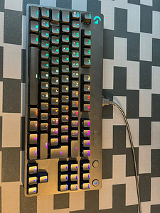 Logitech G Pro (2 foto / 4)