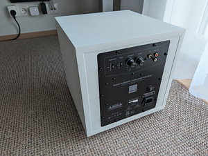 Subwoofer Dali SUB E-9 F + gril (Garantii kuni 10.2027) (3 foto / 5)