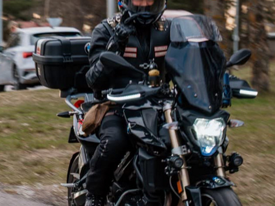 BMW f800r