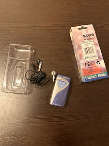Pocket radio Sanyo rp-888(bl) (5 foto / 5)